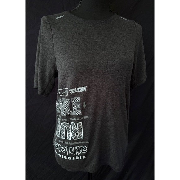 Nike Tops - Nike Running Dri-FIT Shirt Women Gray Graphic Mesh Back Reflective Training